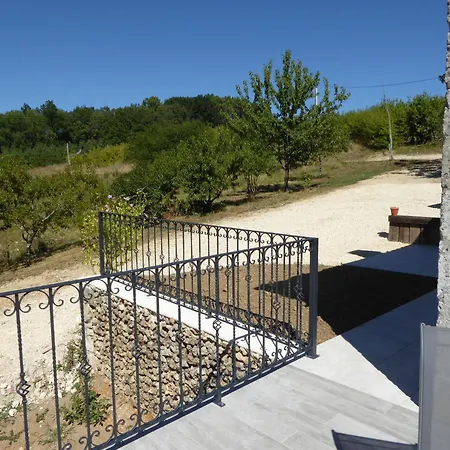 Hébergement de vacances De Pouzelande Sanilhac (Dordogne)